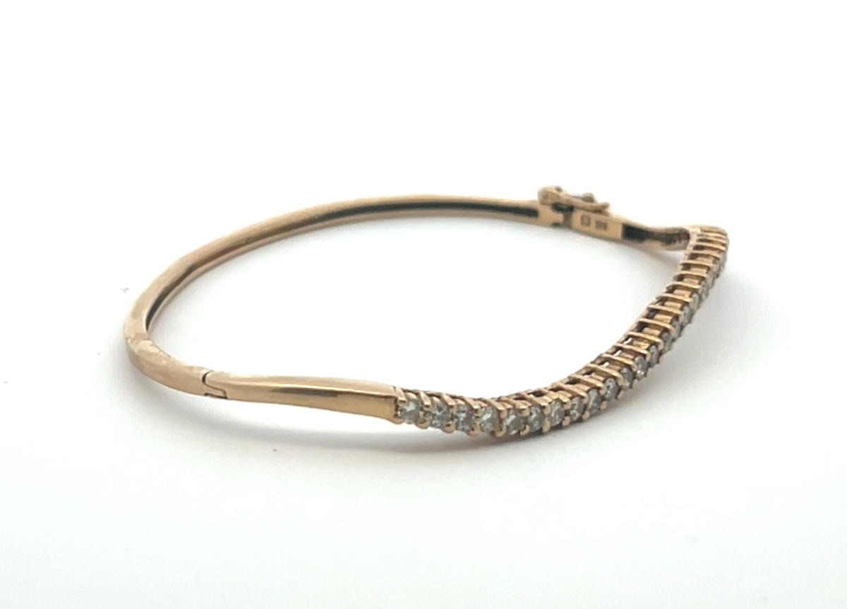 14K Gold Diamond Bangle Bracelet