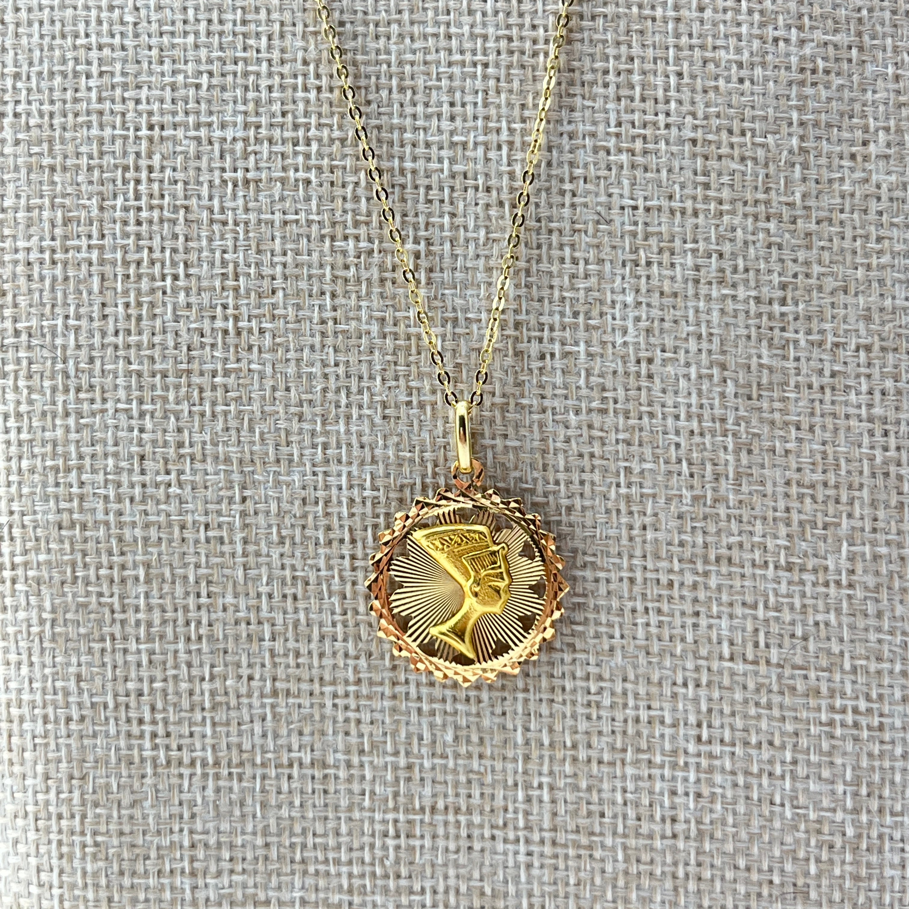 Vintage Queen Nefertiti Gold Medallion Necklace